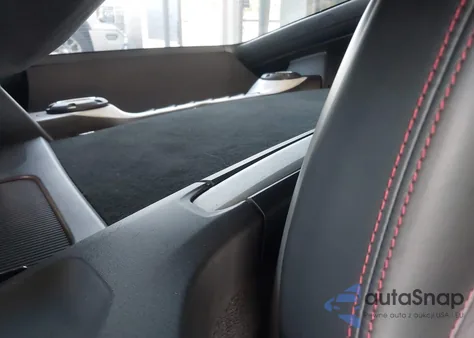 2018 Porsche 718 Cayman Gts from USA, damaged, VIN WP0AB2A83JS278458